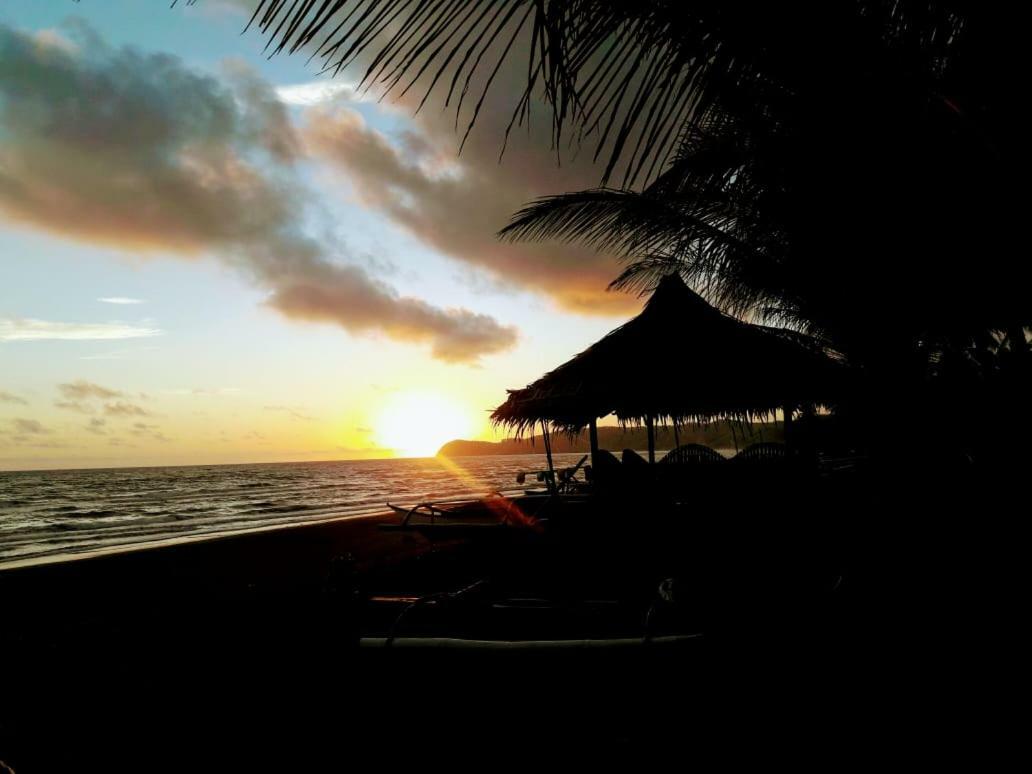Ibajay House Of The Rising Sun Bed & Breakfast エクステリア 写真